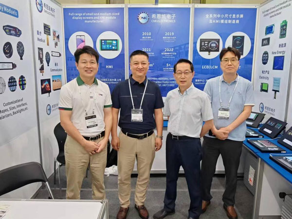 Продуктите за дисплей на CNK успешно дебютират на изложбата на K-Display 2024 Корея